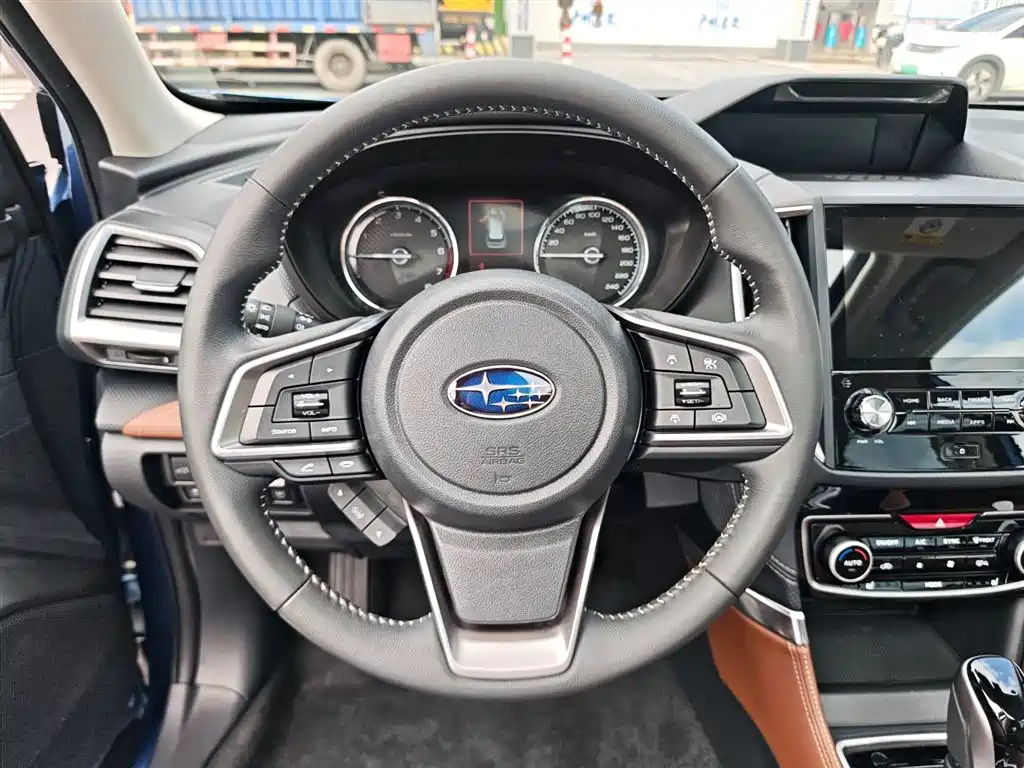 Subaru Forester 2024 2.5i AWD Flagship EyeSight фото 12