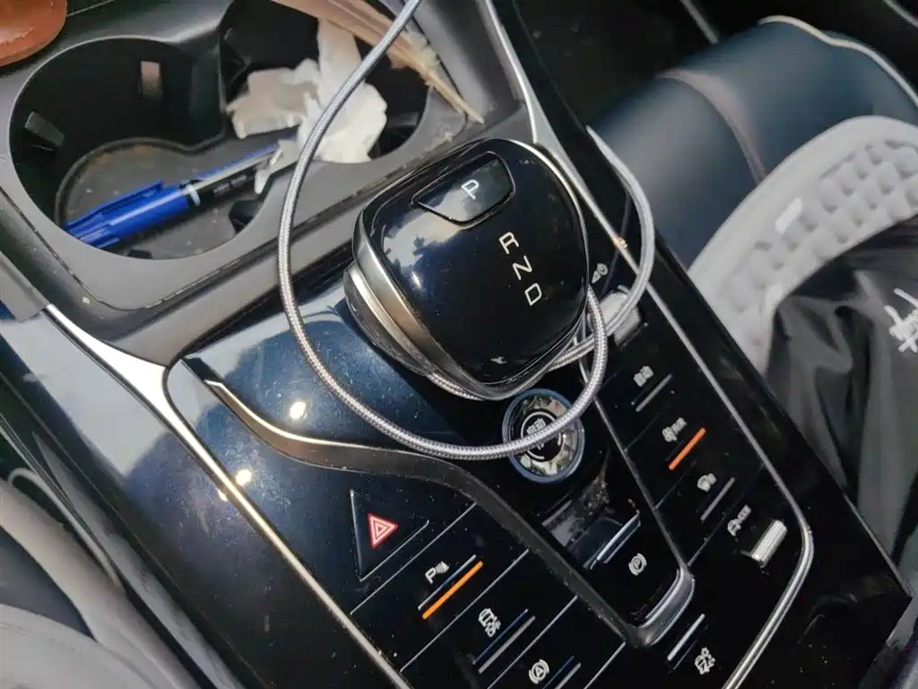 BYD Qin PLUS 2021 DM-i 55KM Flagship фото 7
