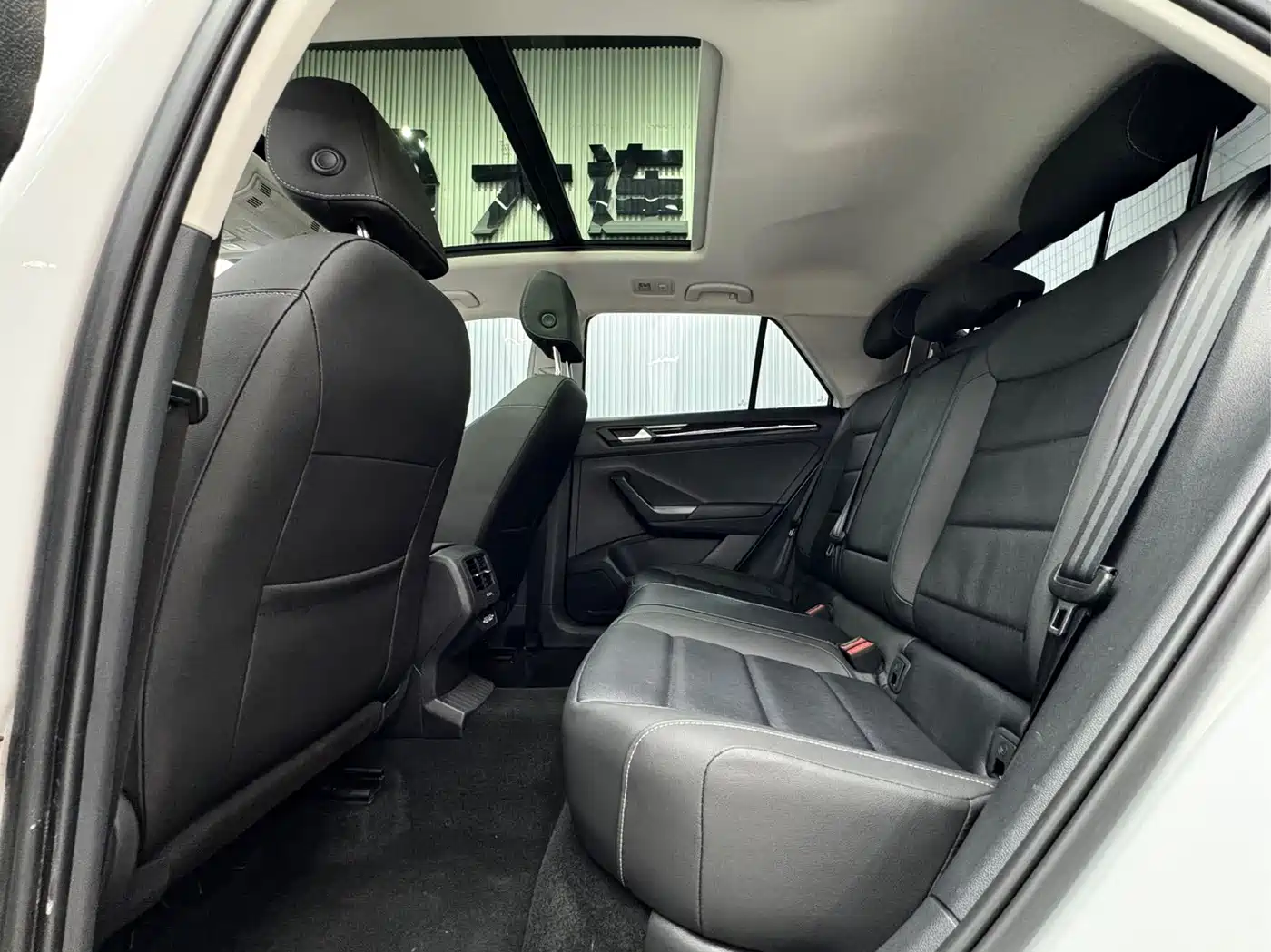 Volkswagen T-ROC 2023 2022 280TSI DSG 2WD Comfort PLUS