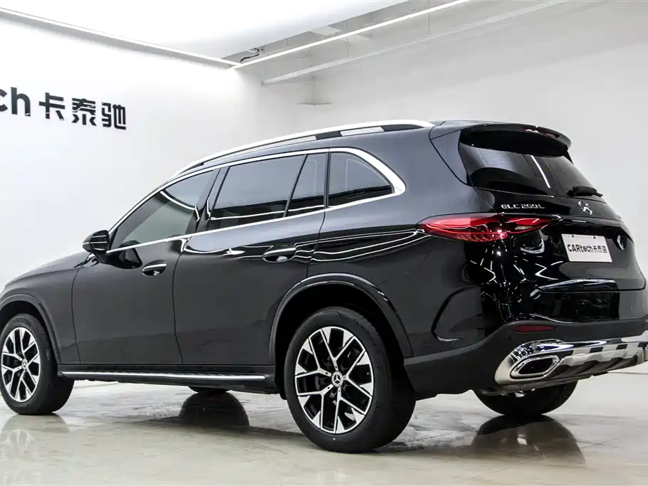 Mercedes-Benz GLC 2024 GLC 260 L 4MATIC Luxury 5-seater фото 7