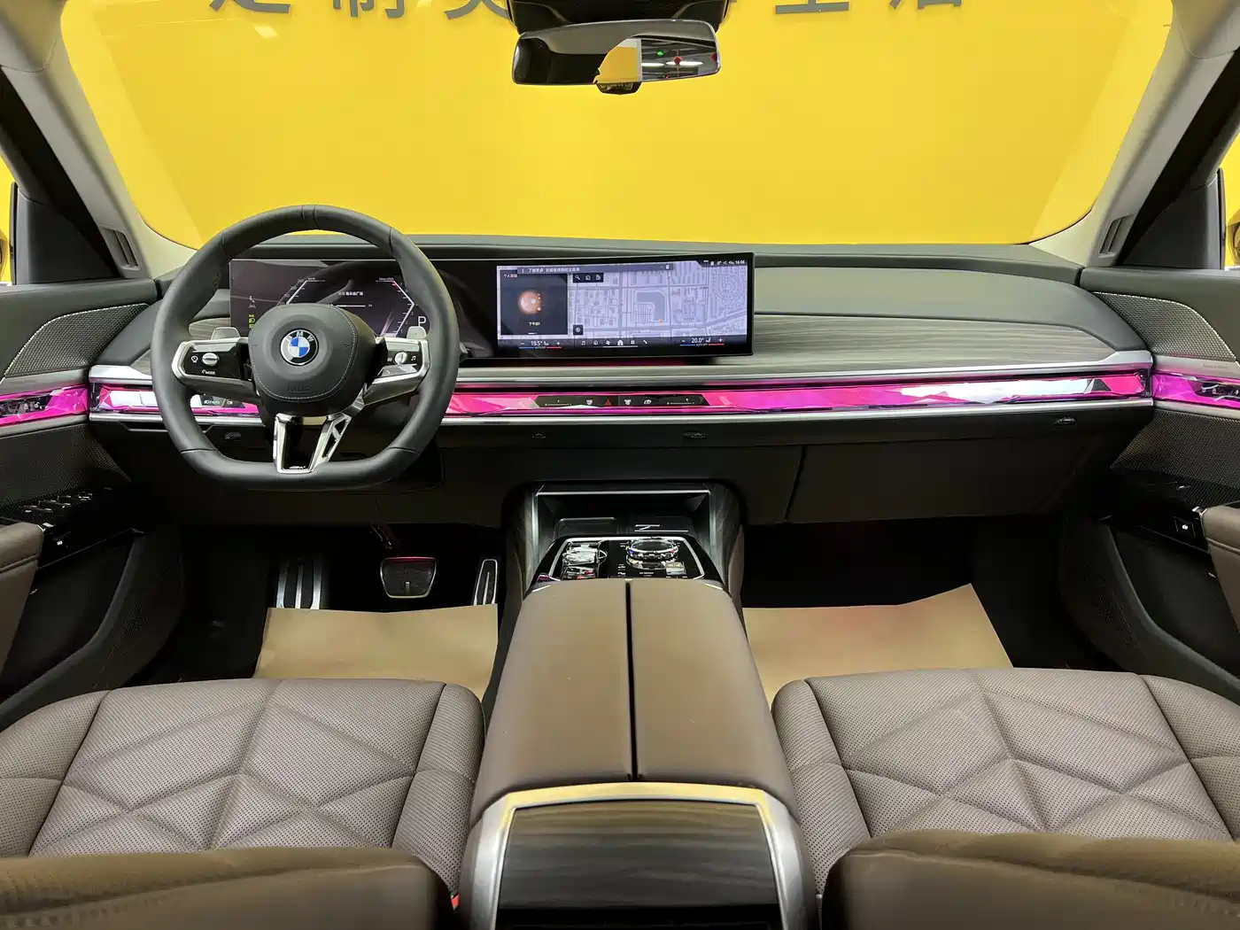 BMW 7-SERIES