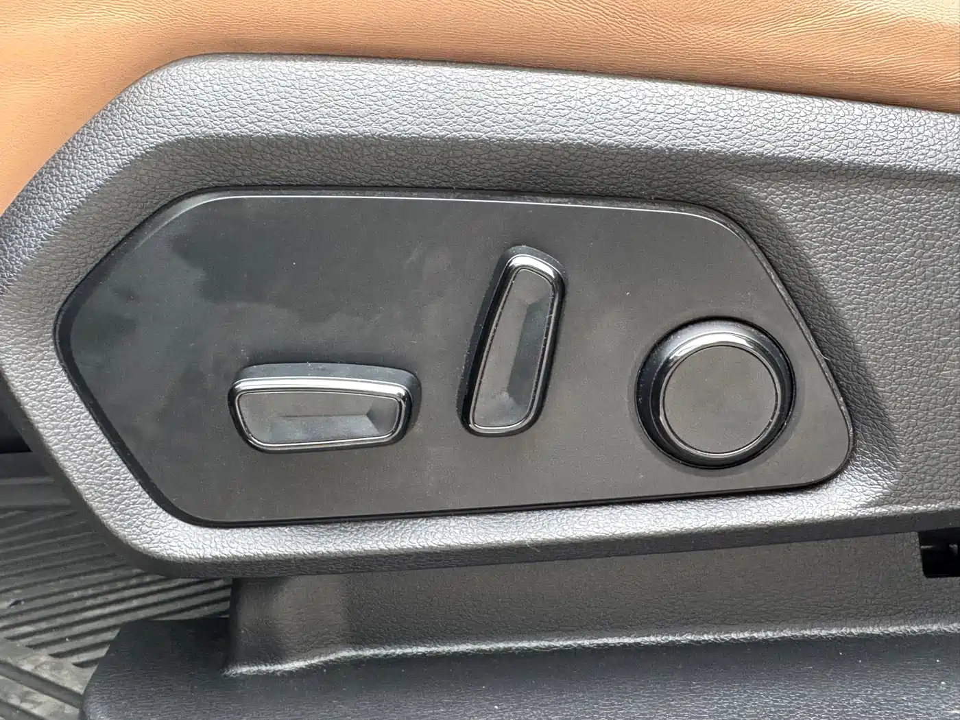 NIO ES8 2018 2018 Founder Edition
