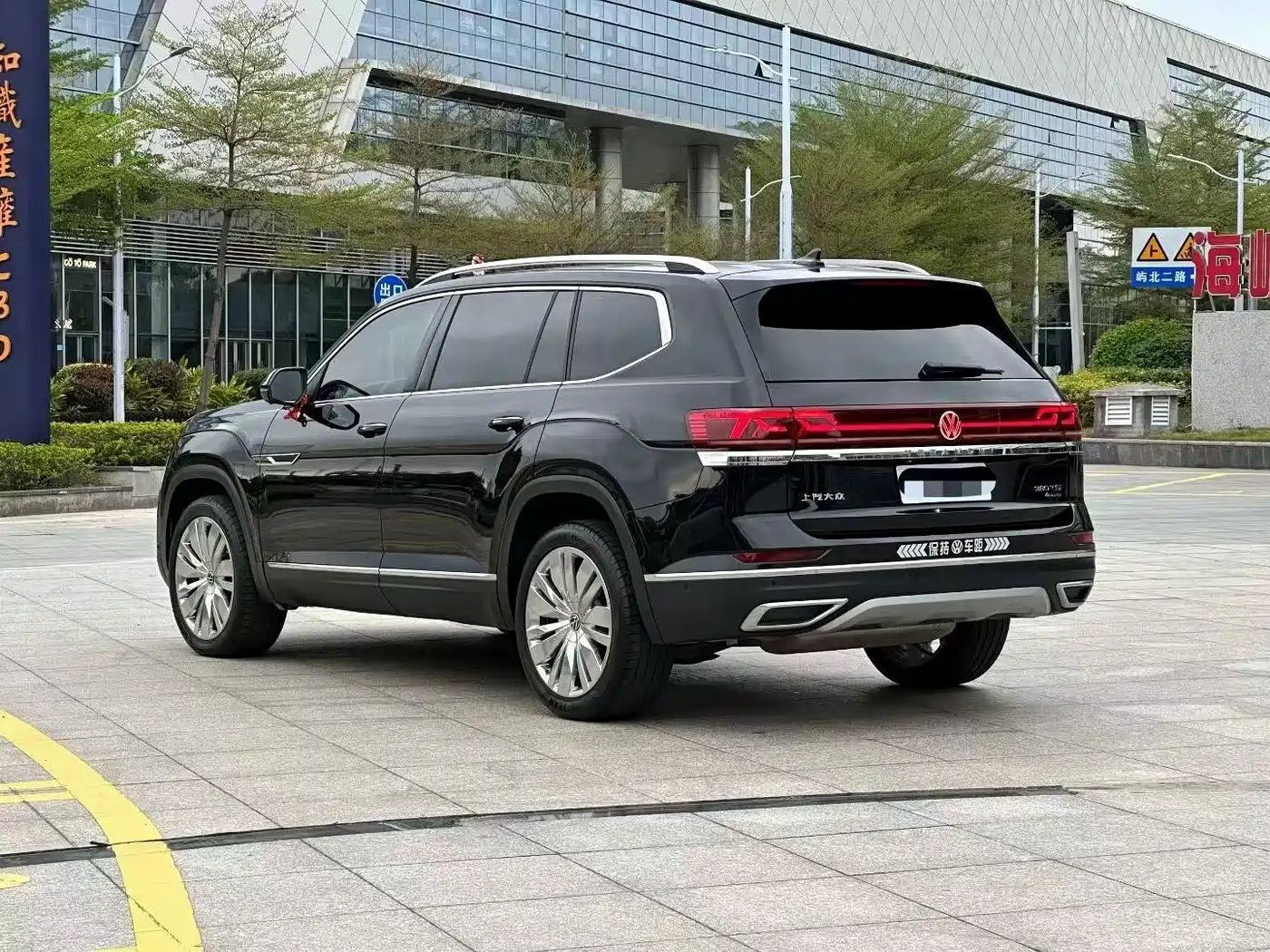 Volkswagen Teramont 2023 380TSI AWD Premium Flagship Edition фото 4