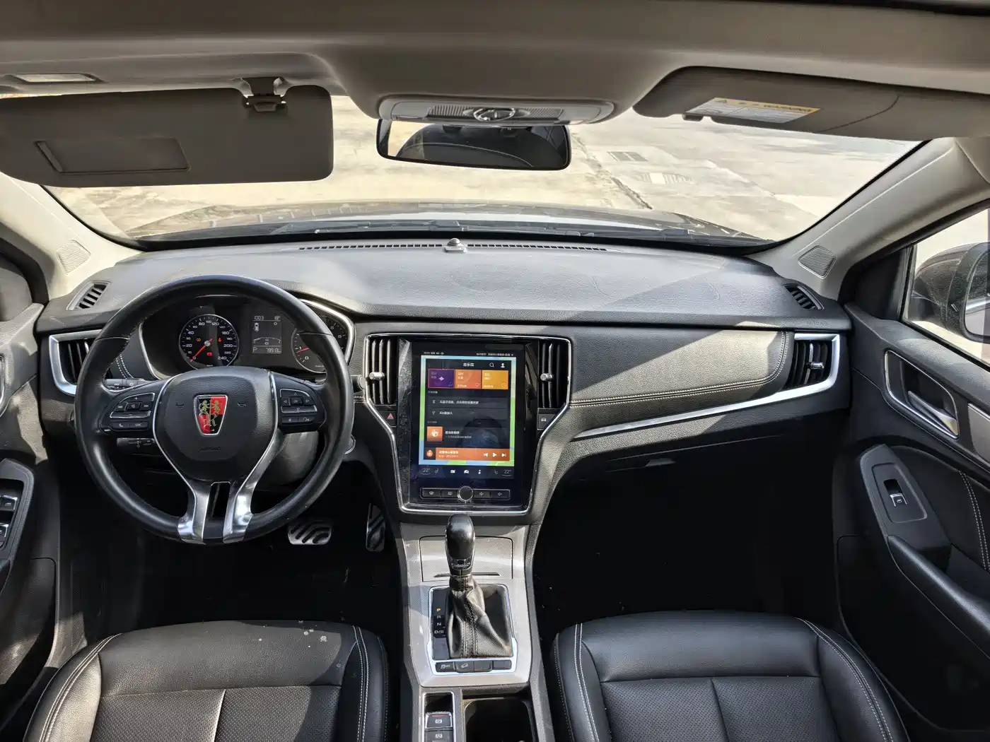 Roewe RX5 2016 2016 20T 2WD Automatic Internet Smart Edition