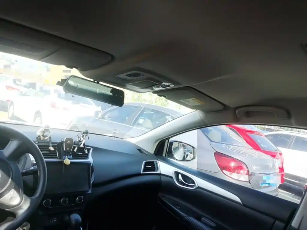 Nissan SYLPHY, миниатюра 18