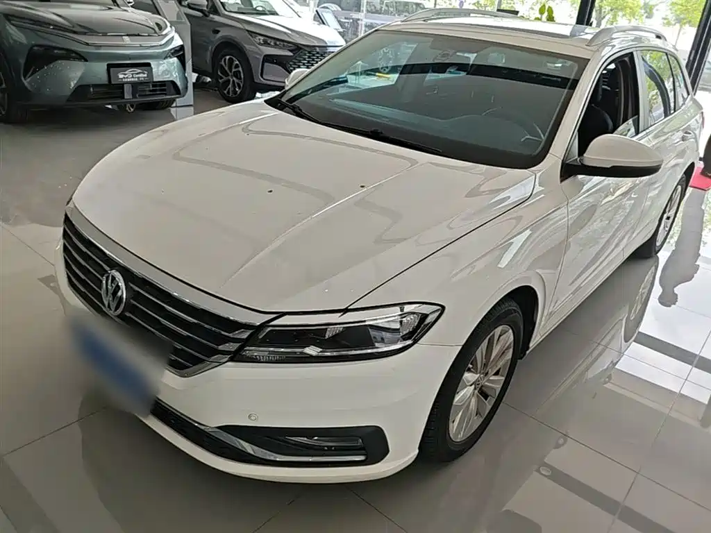 Volkswagen Lavida 2018 Hatchback 280TSI DSG Comfort Edition China V фото 2
