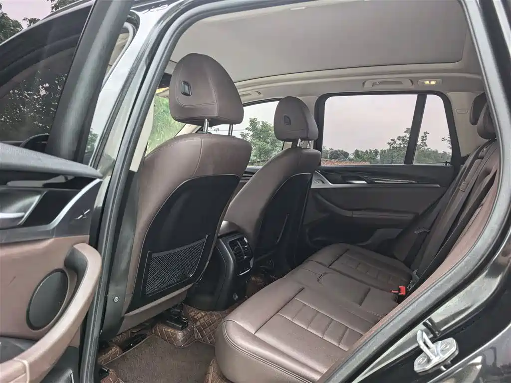BMW X3 2018 xDrive25i Luxury Package China VI фото 13