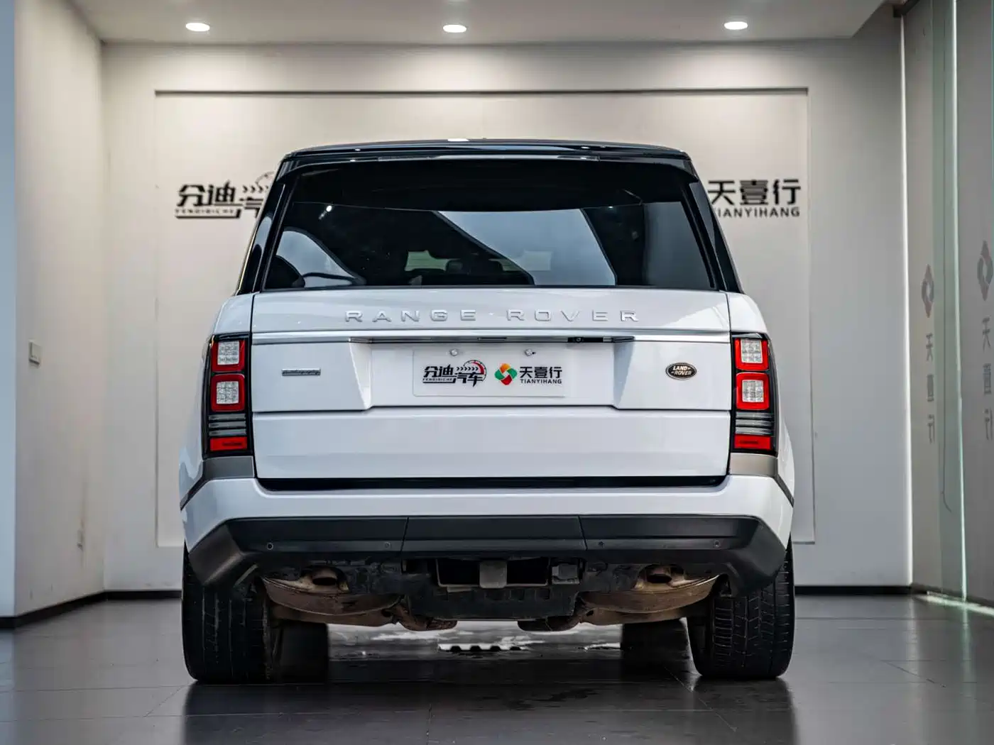 Land Rover Range Rover 2013 5.0 SC V8 AB Ultimate Genesis Edition фото 6