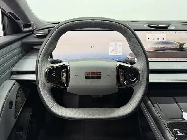 2025 Geely Galaxy Galaxy E8