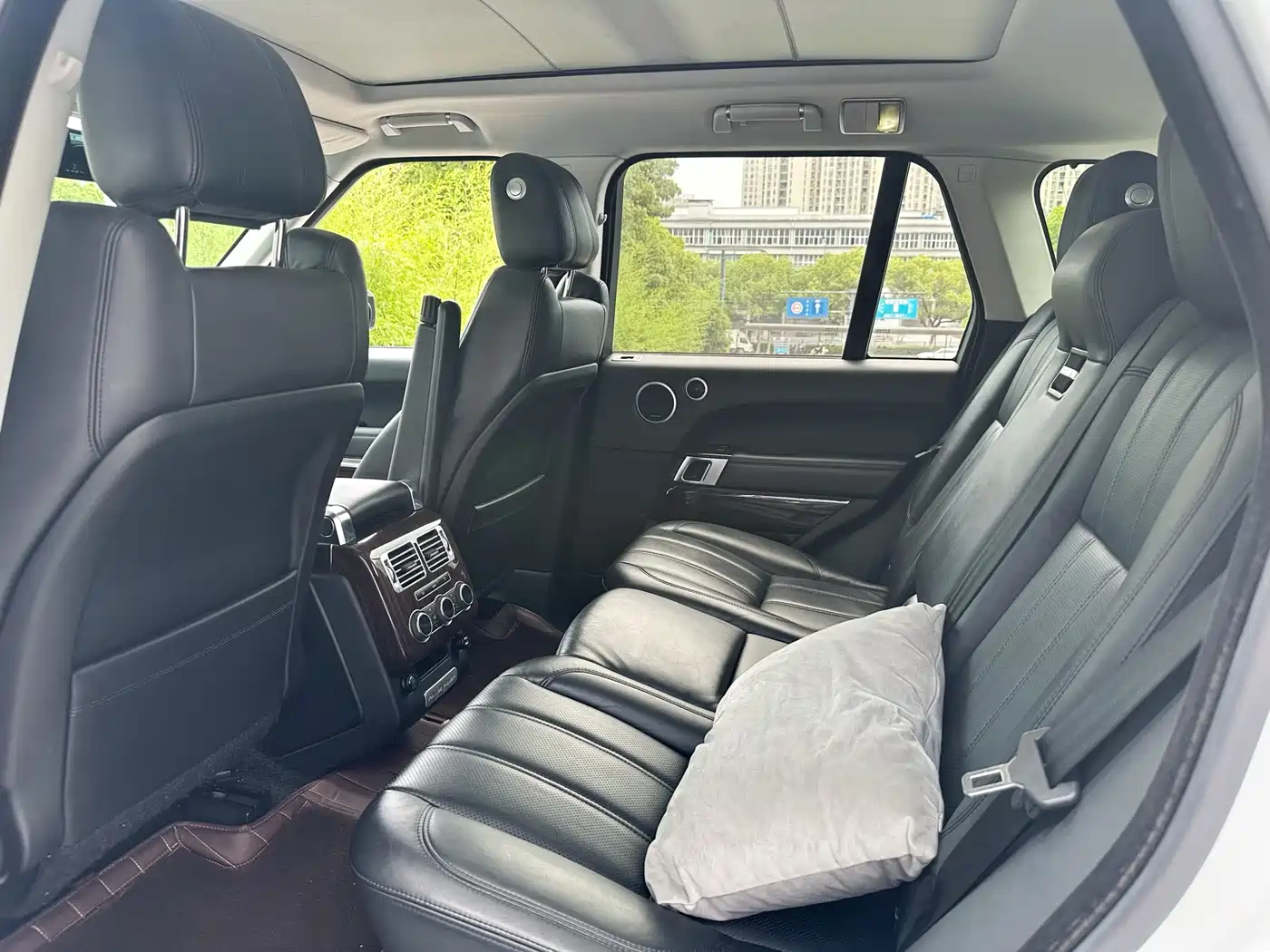 Land Rover Range Rover 2014 3.0 SC V6 Vogue фото 11