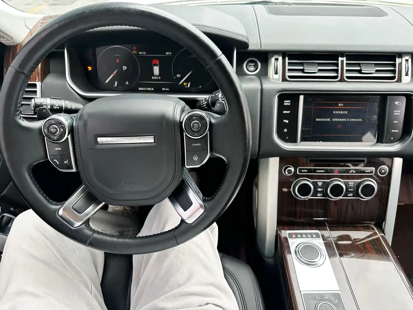 Land Rover Range Rover 2014 3.0 SC V6 Vogue фото 16