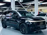 Фото 3 - Li Auto Li ONE