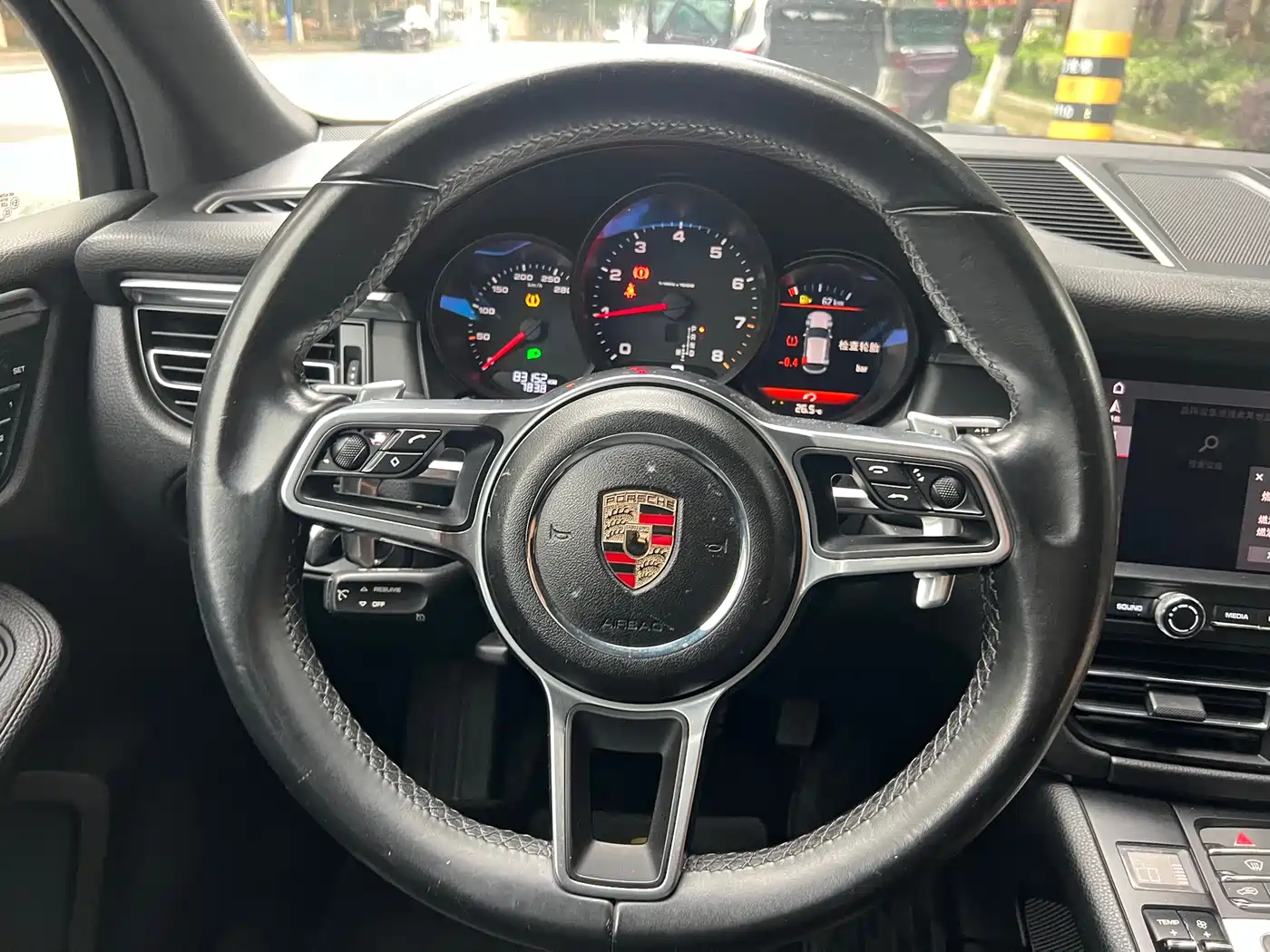 Porsche Macan 2018 Macan 2.0T фото 28