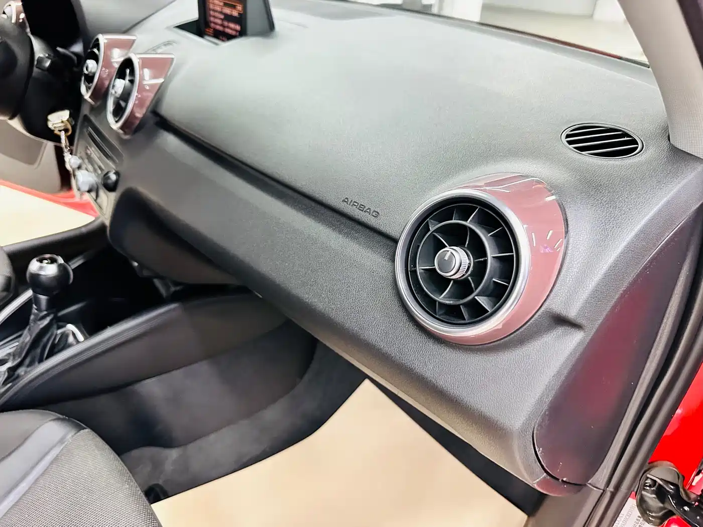 Audi A1 2012 1.4 TFSI Ego фото 25