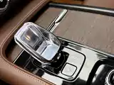 صورة 22 - Volvo S90