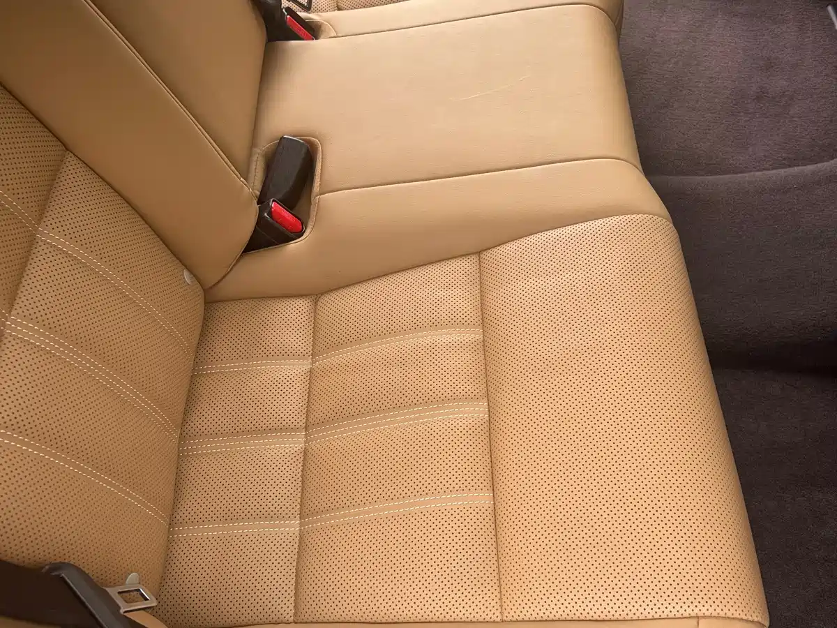 Lexus ES 2015 200 Elite Edition фото 26