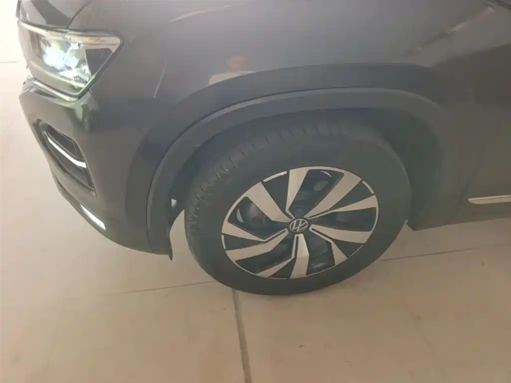 Volkswagen Tayron 2022 280TSI 2WD Luxury Smart Connect Edition фото 23