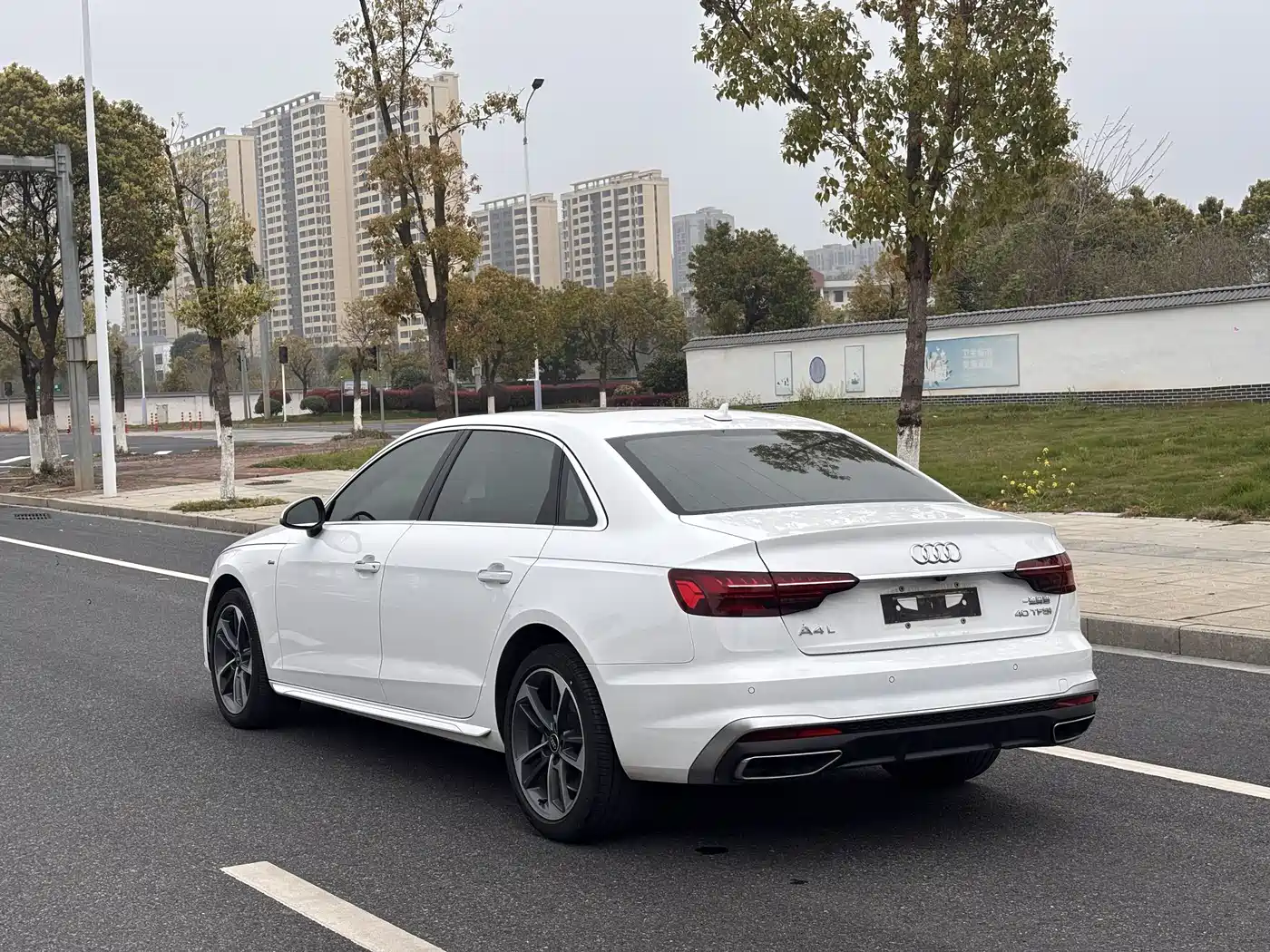 AUDI A4L