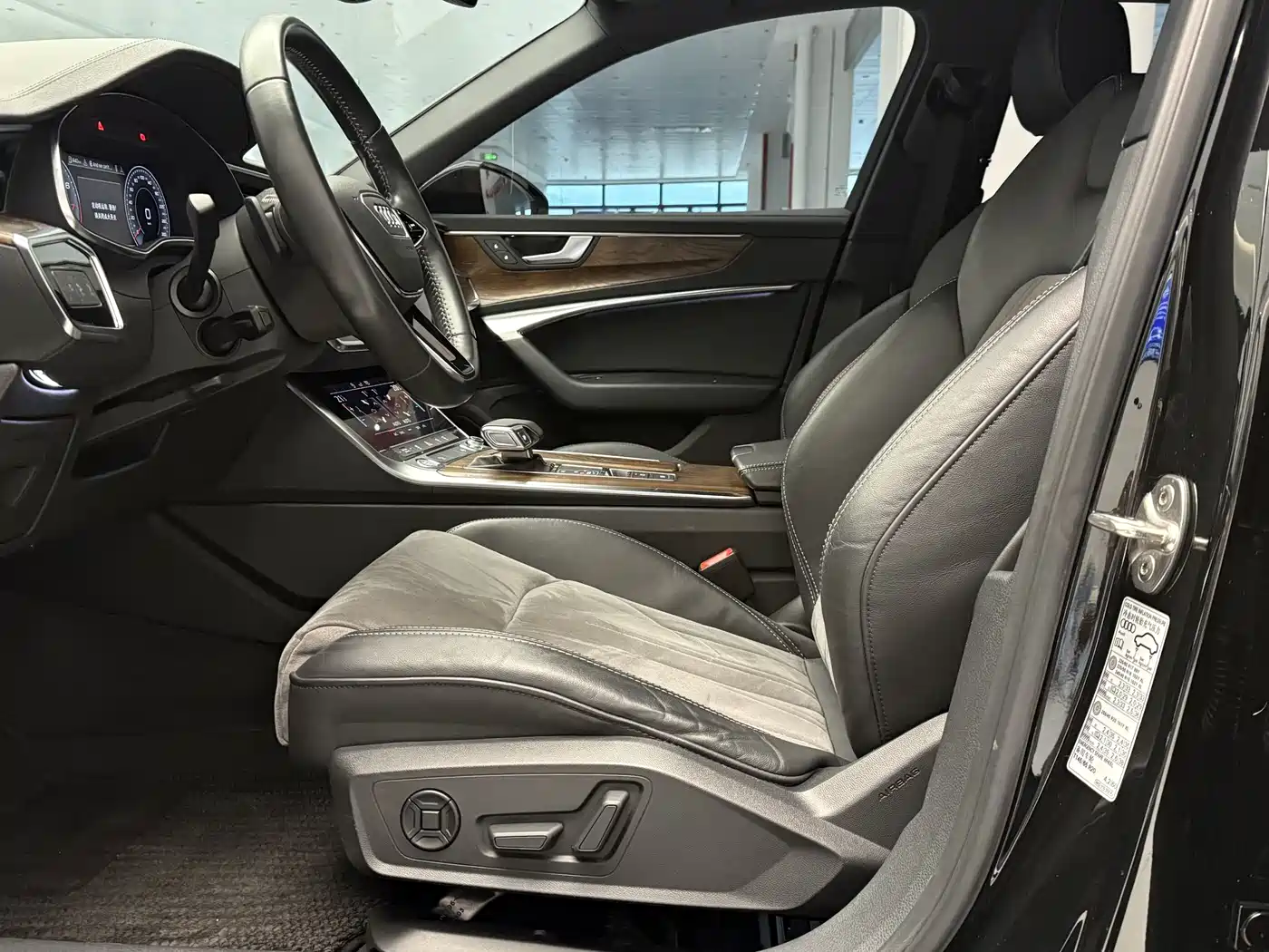 Audi A6L 2020 45 TFSI quattro Premium Dynamic фото 9