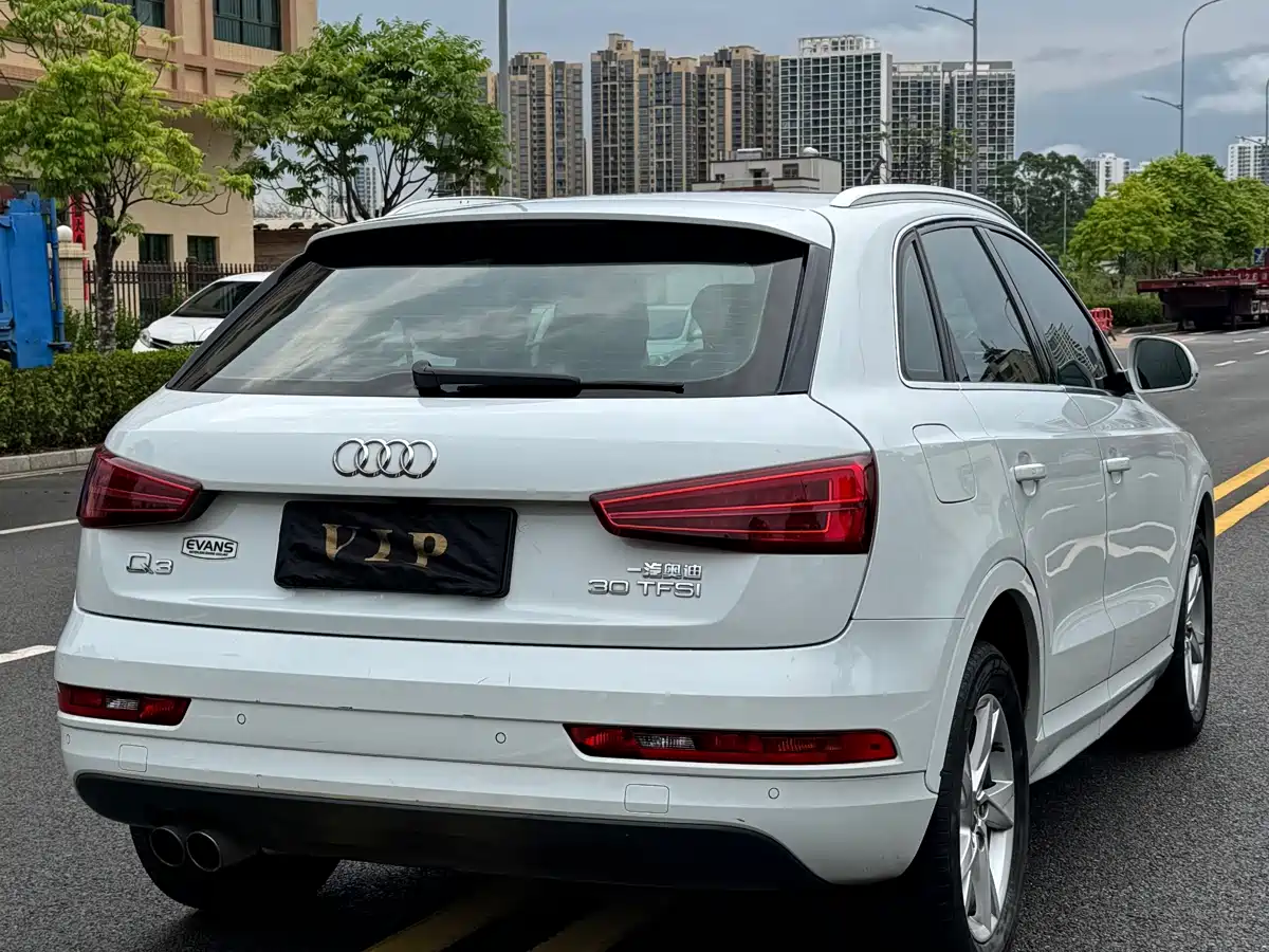 Audi Q3 2017 30 TFSI Fashion фото 8