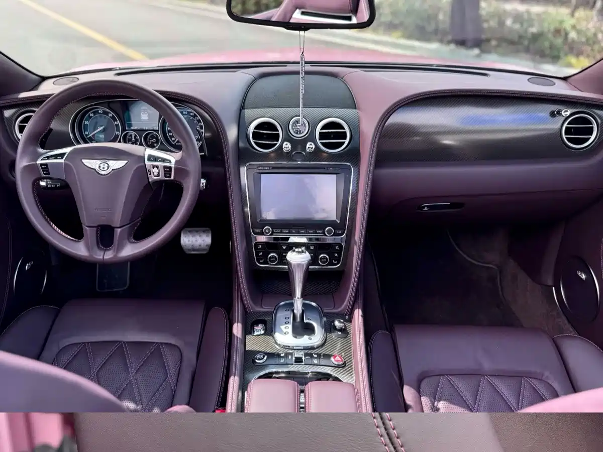 Фото 4 - Bentley Continental