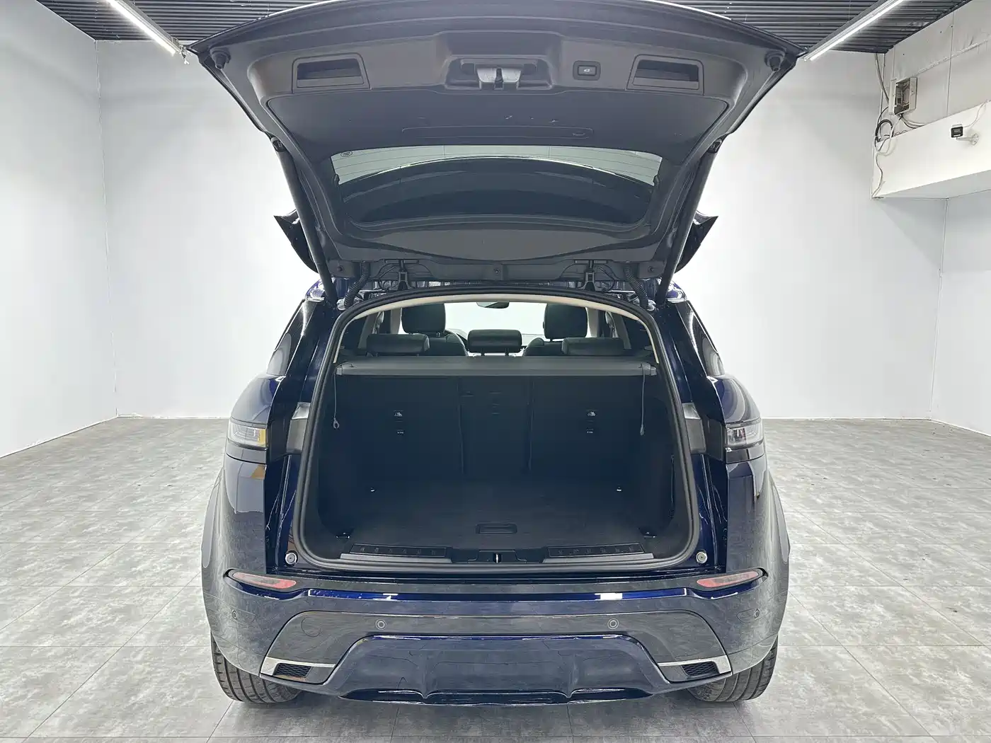 Land Rover Range Rover Evoque 2021 Range Rover Evoque L 249PS R-Dynamic S Performance Edition фото 22