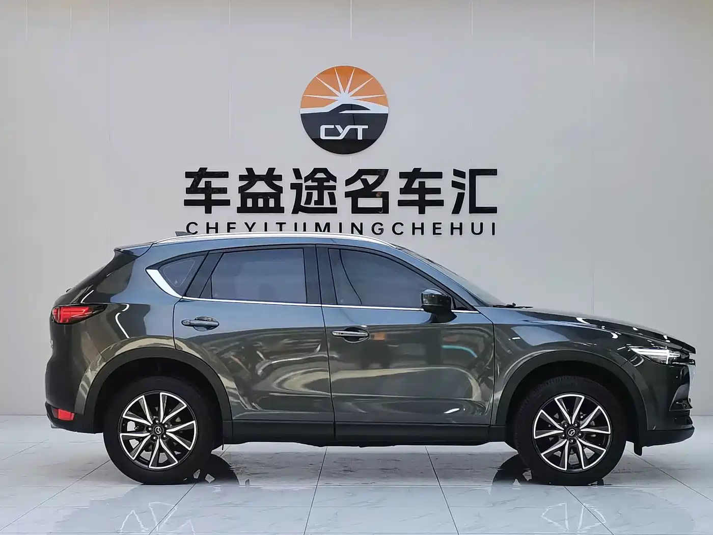 Фото 7 - Mazda CX-5