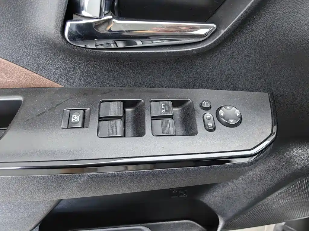 Great Wall Fengjun 6 2017 2017 2.0T Diesel 4WD Navigator 4D20D