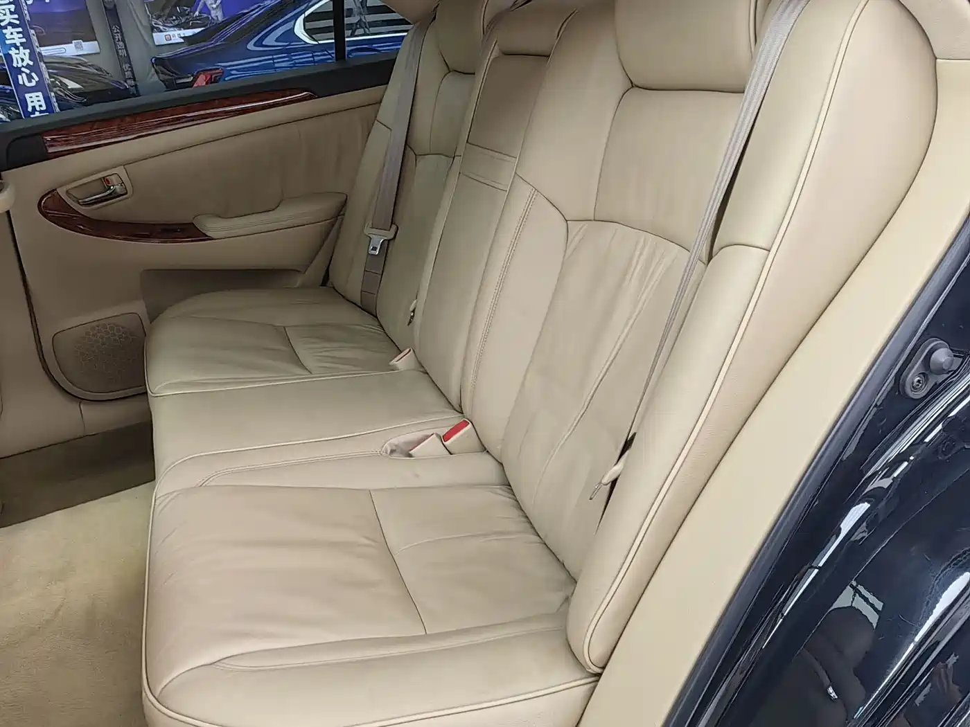 Toyota Crown 2005 Model 3.0L Royal фото 8