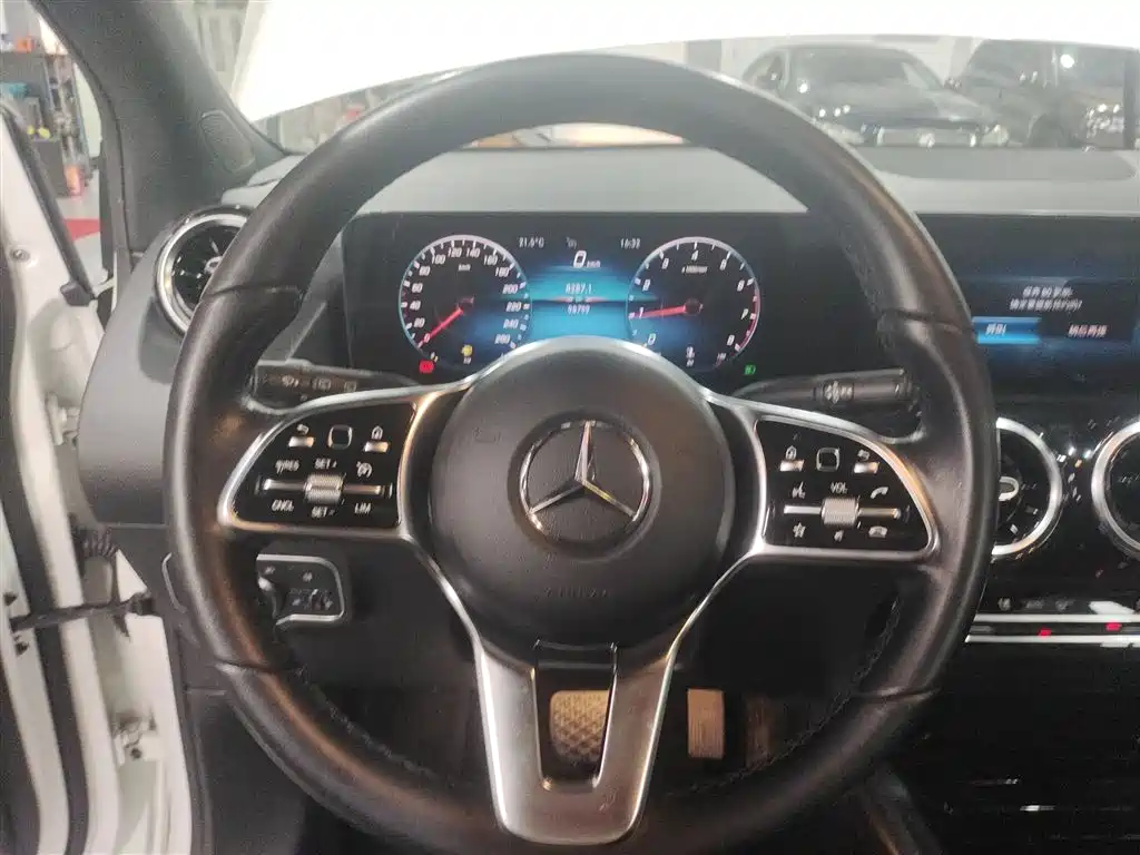 Mercedes-Benz B-Class 2021 B 180 Style фото 11