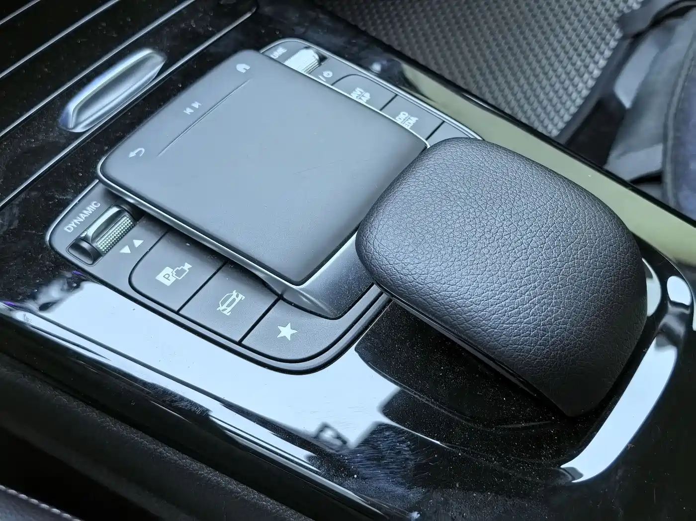Mercedes-Benz A-Class 2022 Facelift III A 200 L Sport Sedan Fashion фото 30