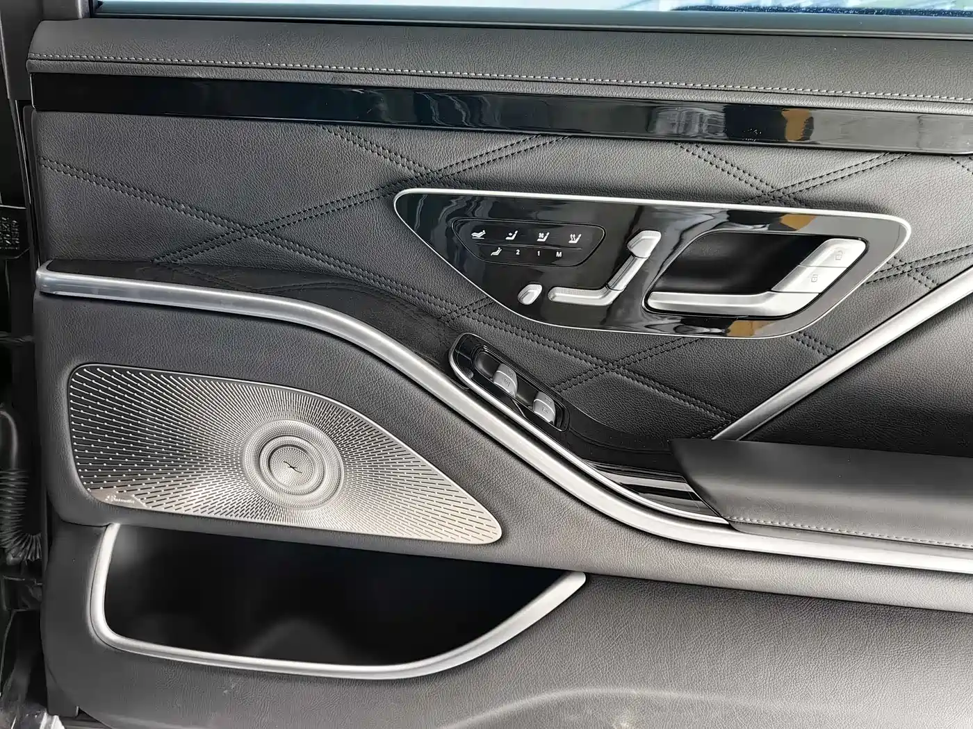 MERCEDES-BENZ MAYBACH S CLASS