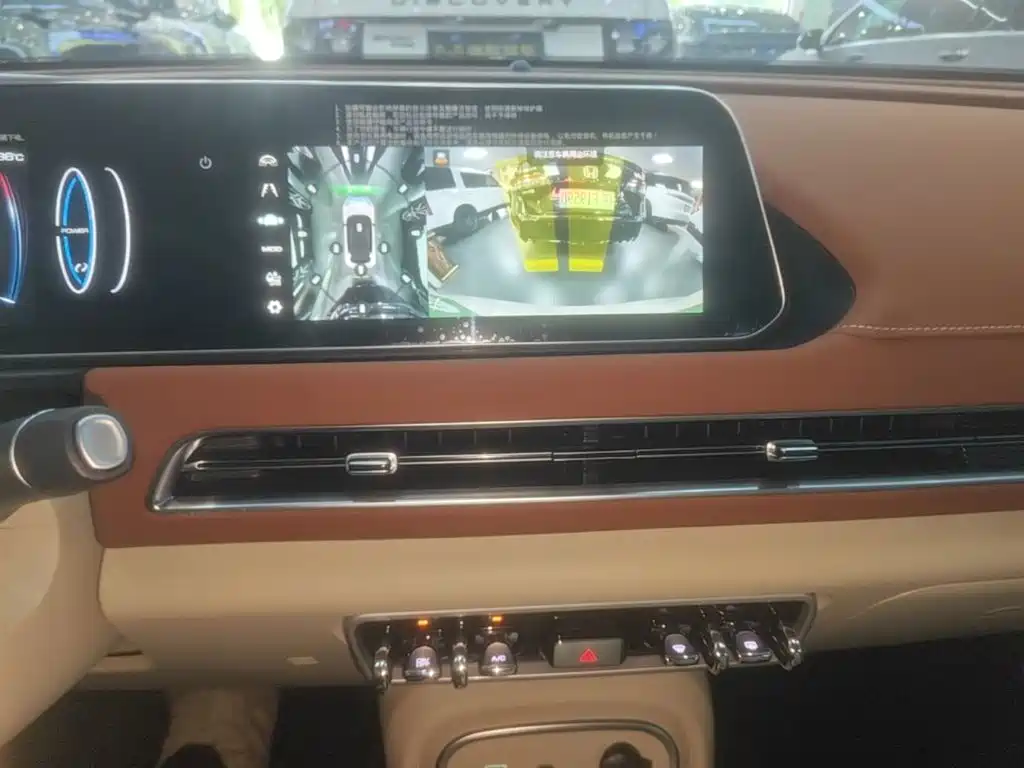 Ora Good Cat 2024 2023 401km Standard Range Luxury LFP