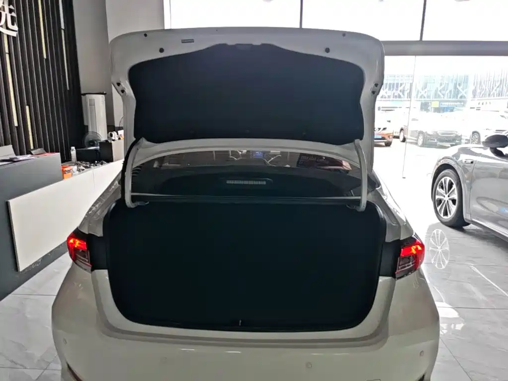 Toyota Corolla, миниатюра 19