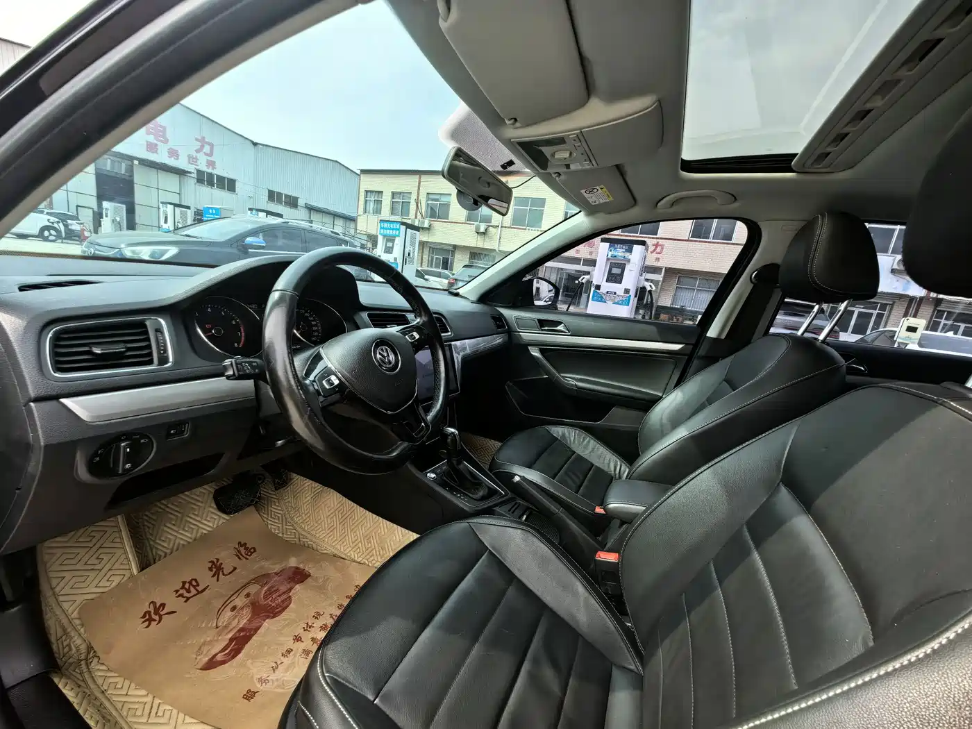 Volkswagen Lavida 2017 230TSI DSG Comfort Edition фото 7