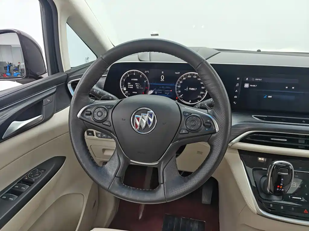 Фото 6 - Buick GL8