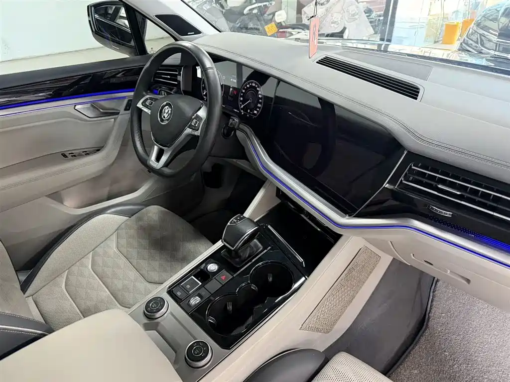 Volkswagen Touareg 2019 3.0TSI Sharp Wisdom Edition China V фото 8