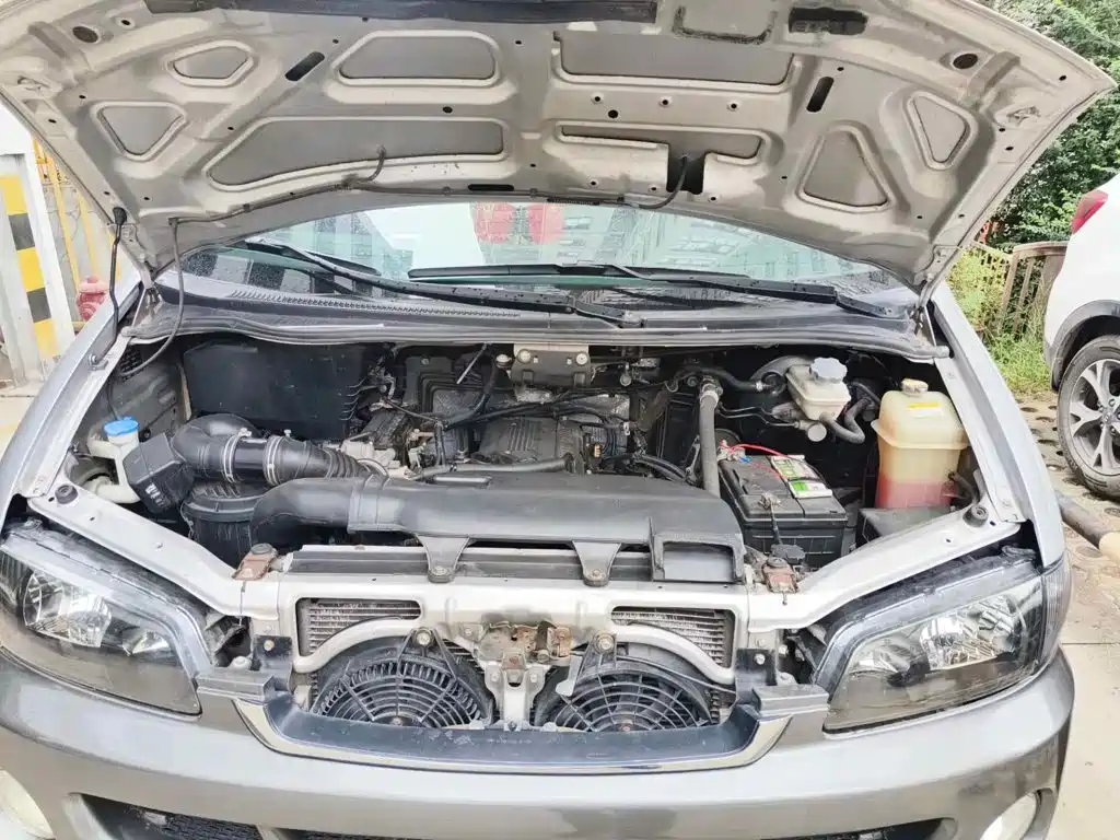 JAC Motors Refine 2014 2011 Model 2.0L Shuttle Gasoline Comfort Edition HFC4GA3