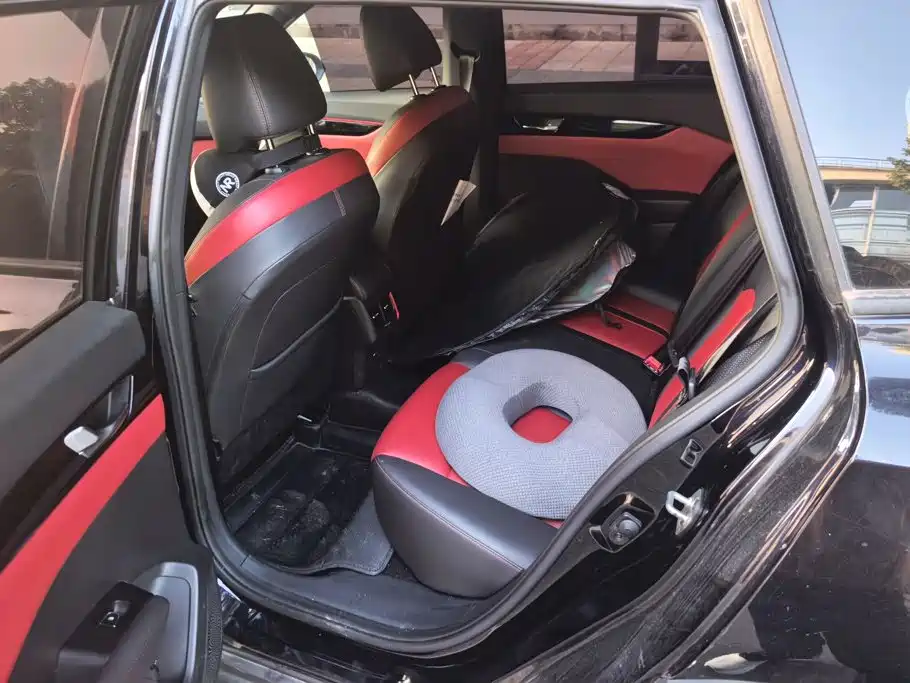 Dongfeng Aeolus Yixuan GS 2023 2021 230T Auto Chasing Glory Samurai Edition