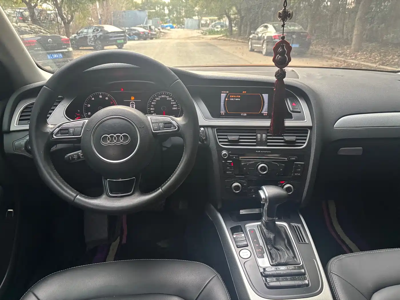 Audi A4L 2016 35 TFSI Collector's Edition Automatic Standard фото 6