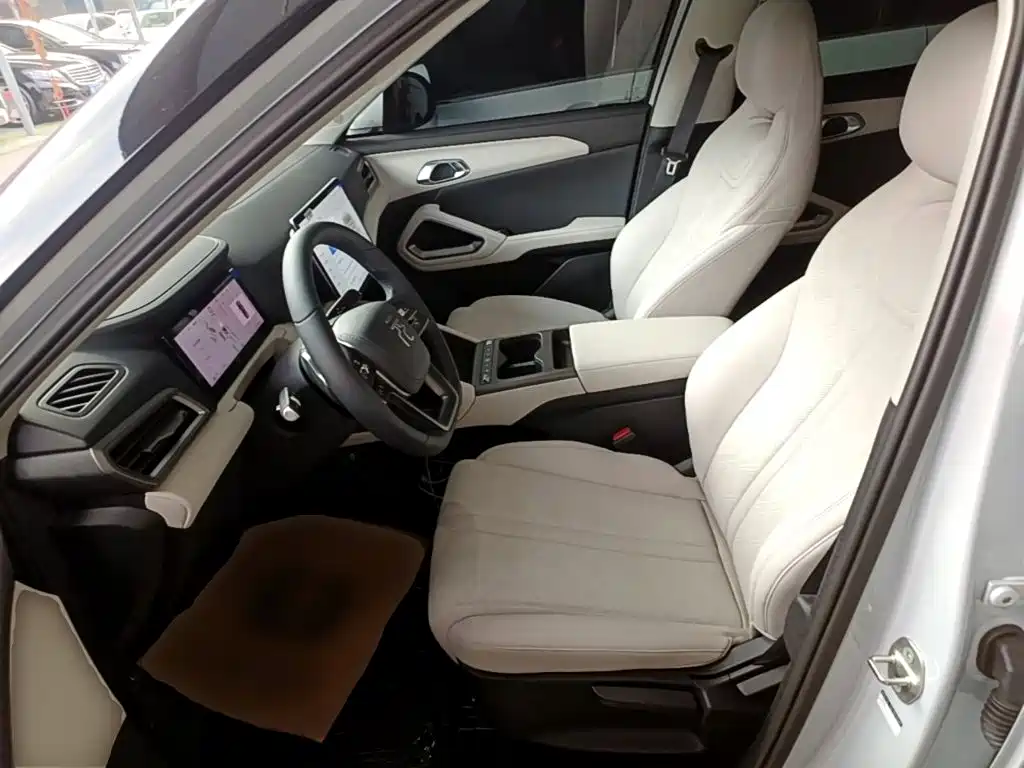 BYD Yuan UP 2026 2025 Smart Drive Edition 401KM Vitality Version