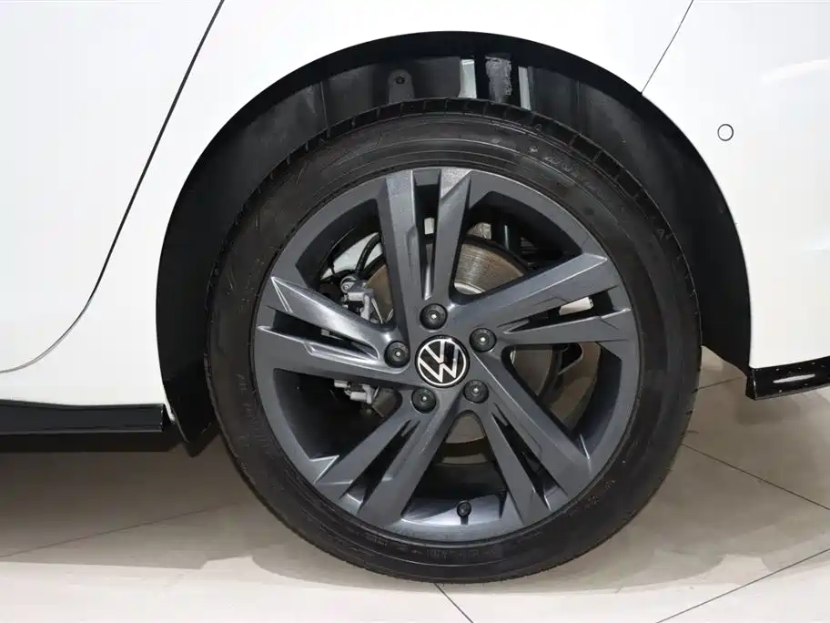 Volkswagen Golf 2023 Facelift 280TSI DSG R-Line Lite фото 20