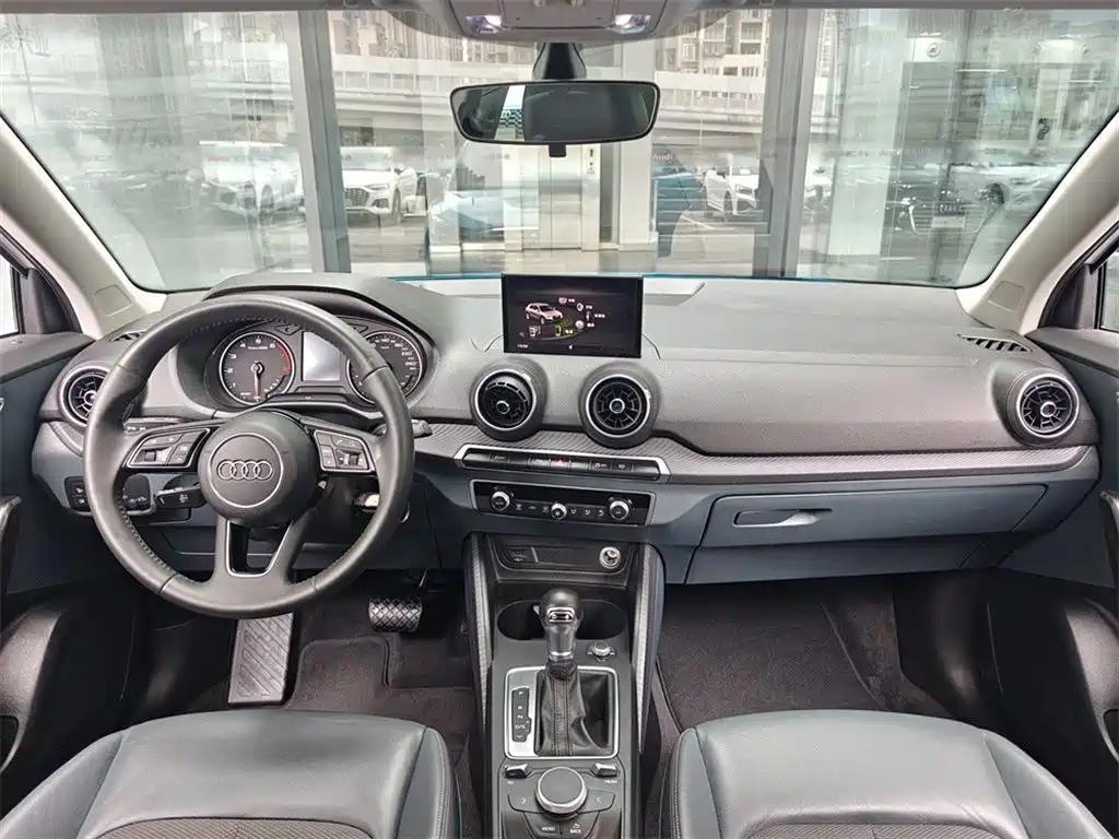 Audi Q2L 2018 35 TFSI Fashion Elegance China V фото 6