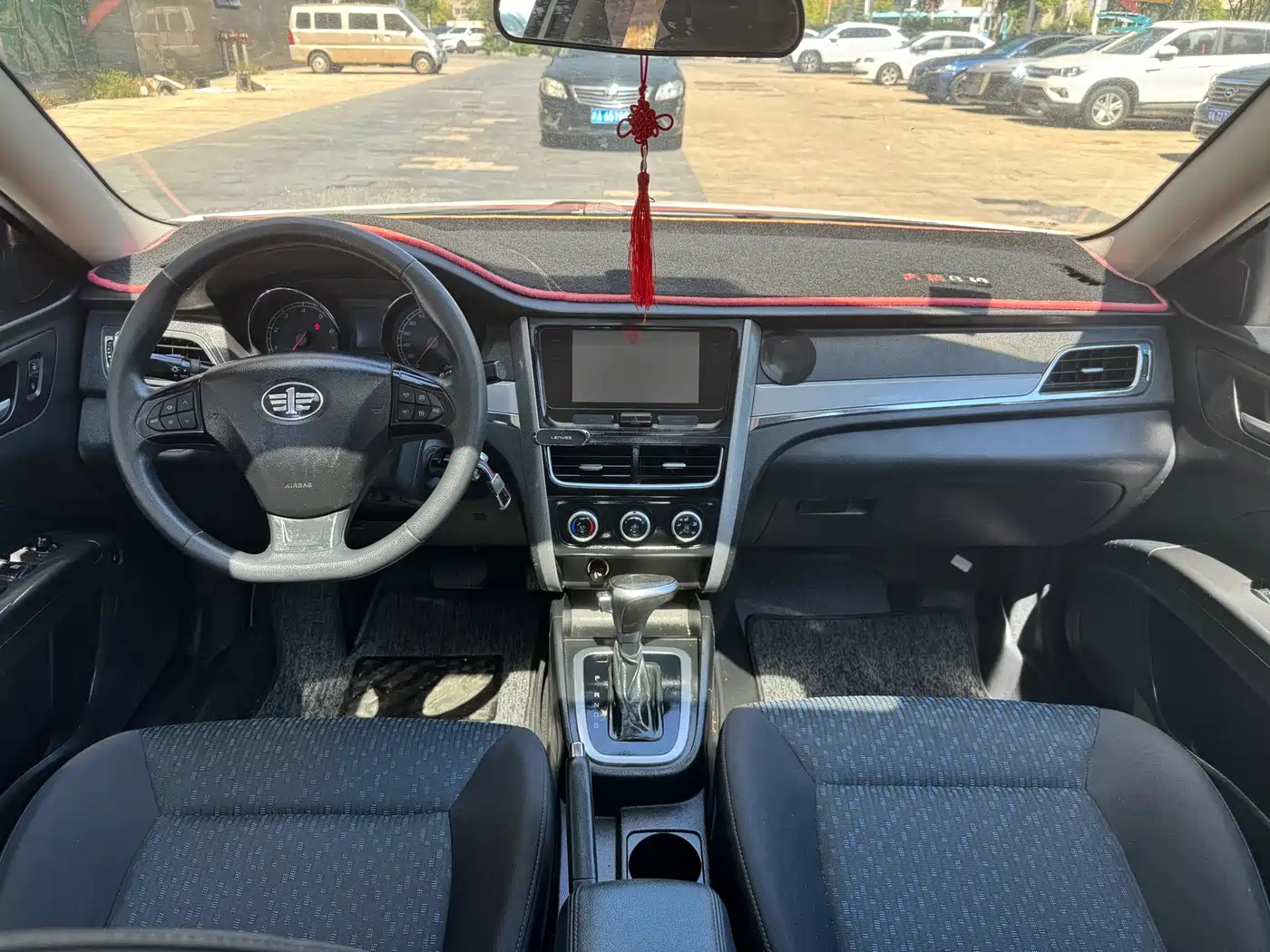Besturn B30 2016 2016 1.6L Automatic Luxury