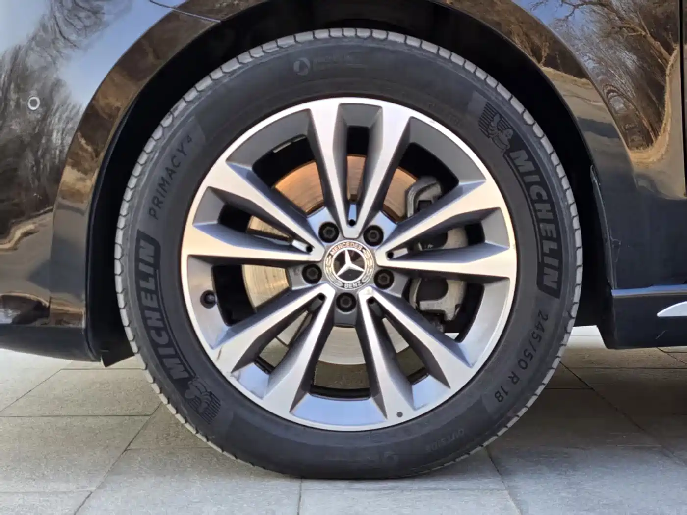 MERCEDES-BENZ V CLASS