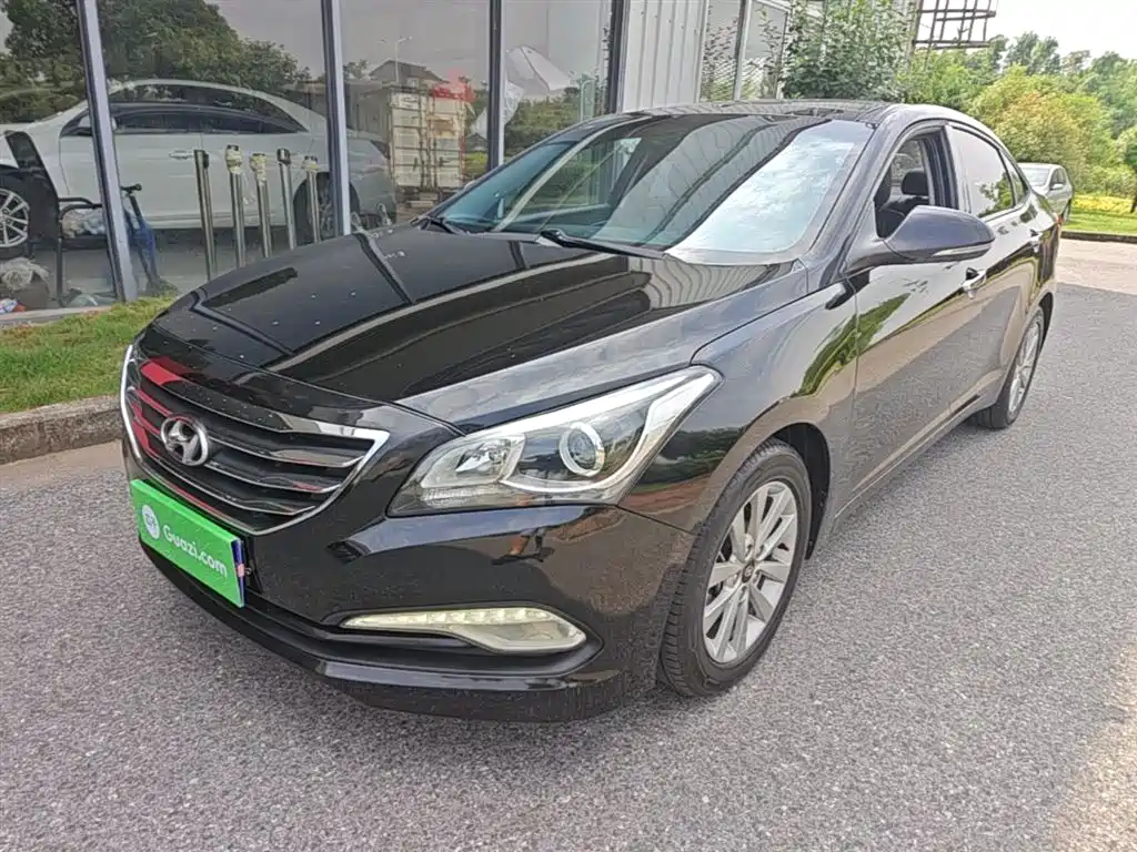 Hyundai Mistra 2014 1.8L Auto Smart GLS