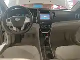 Фото 10 - Geely Vision