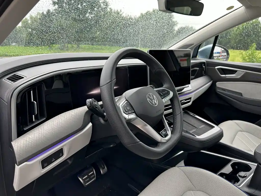 Volkswagen Talagon 2025 2025 450TSI R-Line 6-Seater
