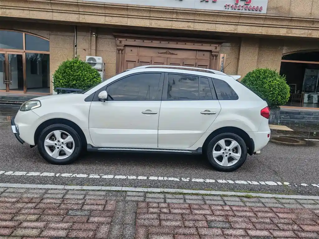 Renault Koleos (Import) 2012 2013 2.5L 2WD Urban Edition