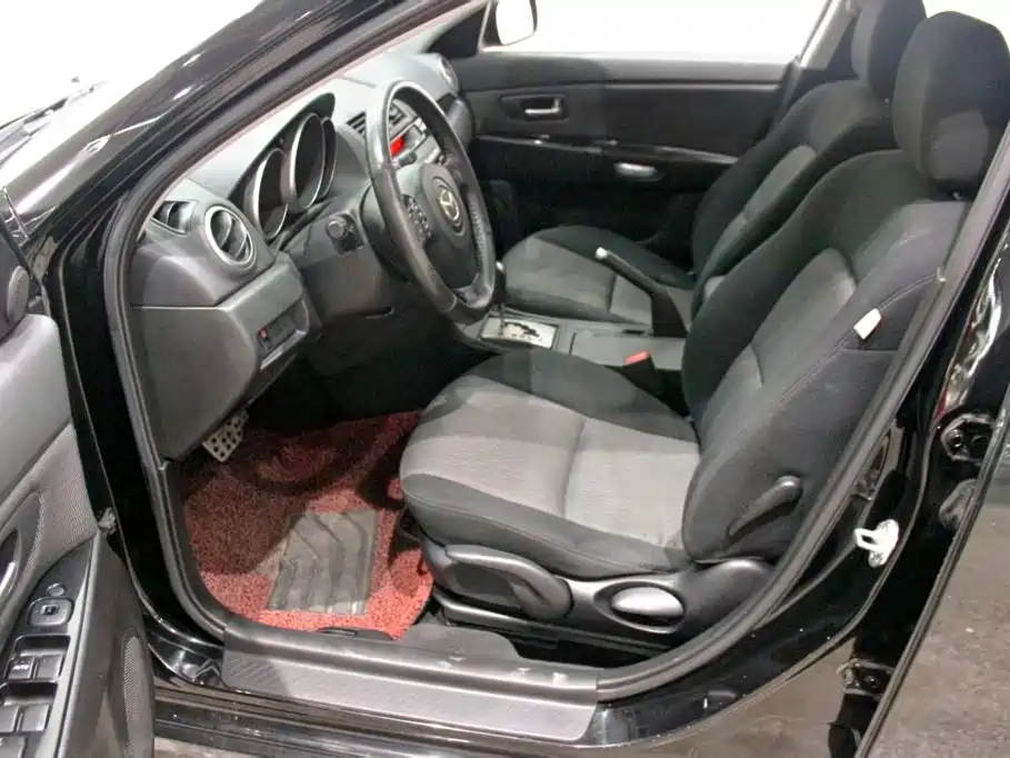 Mazda 3 2011 2010 2.0L Automatic Classic Sport